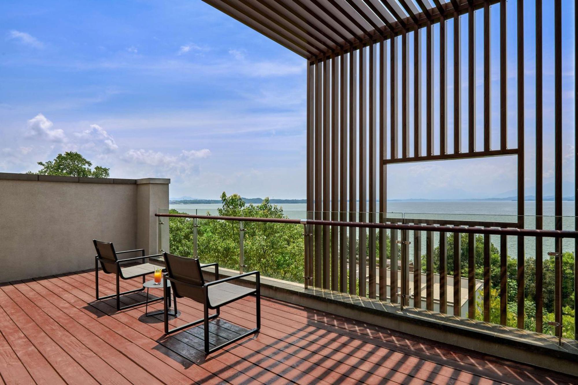 Lushan West Sea Resort, Curio Collection By Hilton Jiujiang  Esterno foto